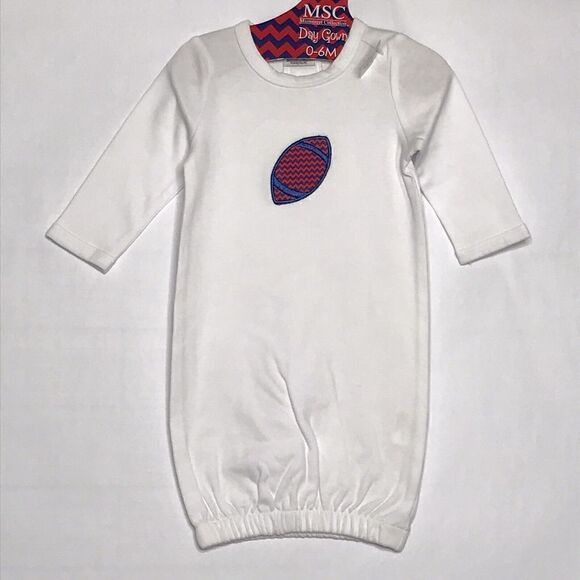 NWT MainStreet Collection MSC Baby Unisex Size 0-6M Day-gown Football Appliqué - Picture 1 of 5